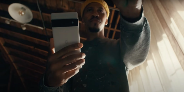 Google Pixel 6 pubblicità
