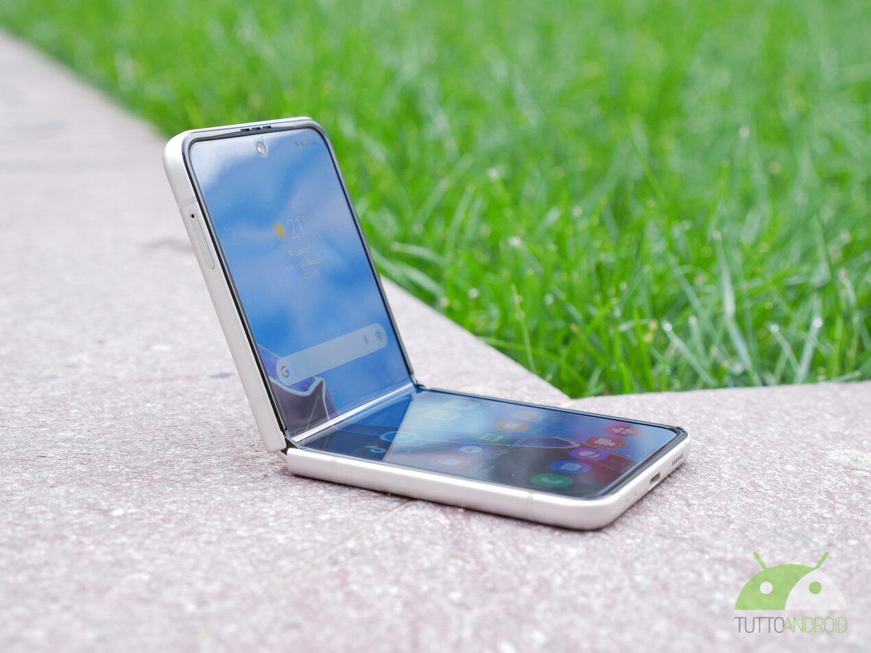 Sul Samsung Shop torna il Flash Weekend con sconti sui vostri Galaxy preferiti