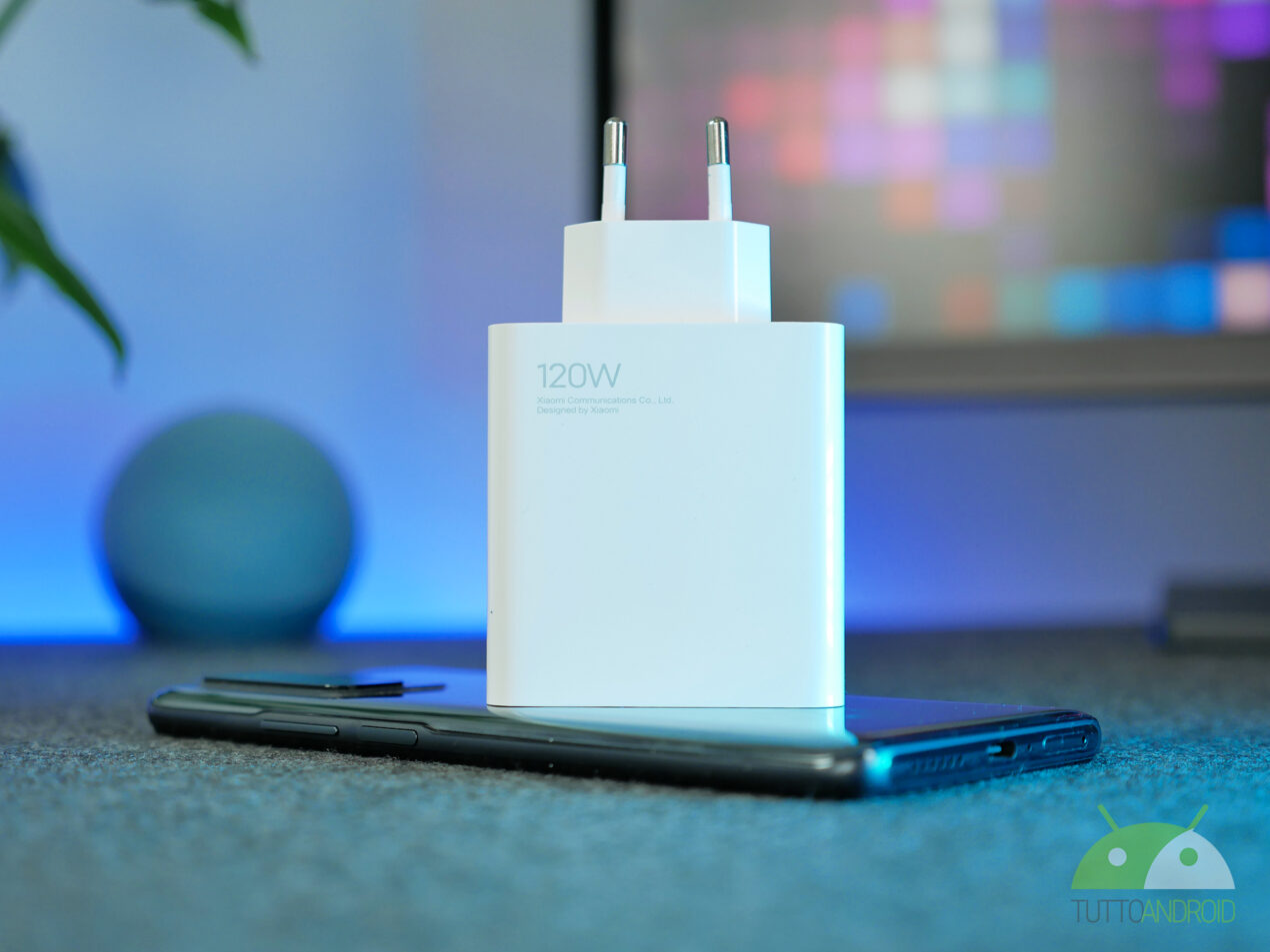 Xiaomi va di fretta e lancia un nuovo caricabatterie GaN da 120 W