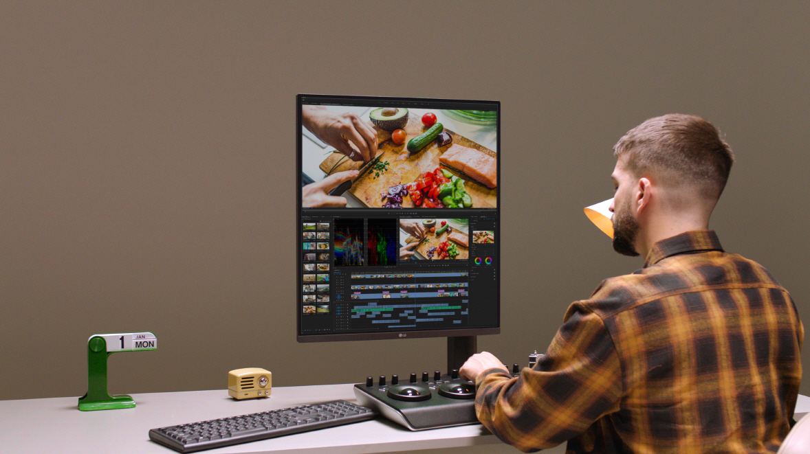 Per i fan del multitasking arriva LG DualUp, il monitor con schermo quadrato