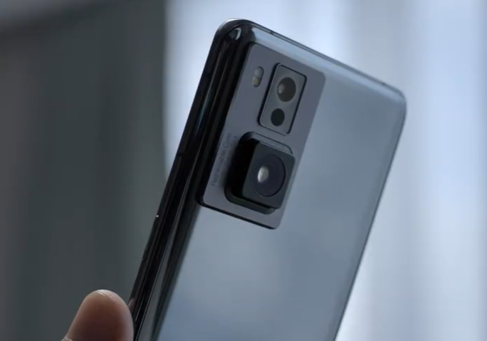 OPPO nuova fotocamera