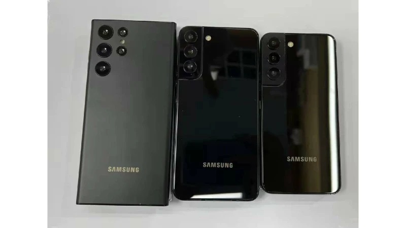 Samsung Galaxy S22 mock up nero