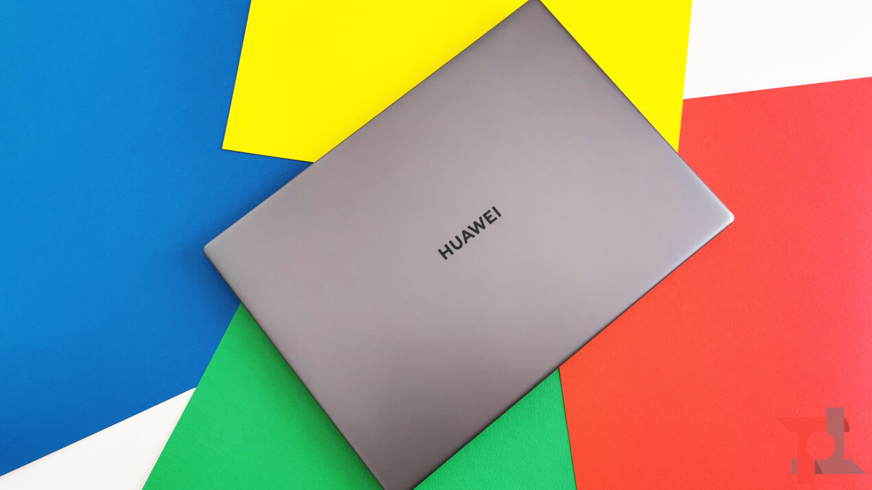 Il Huawei Store augura buon 2022 a tutti facendo il pieno di offerte