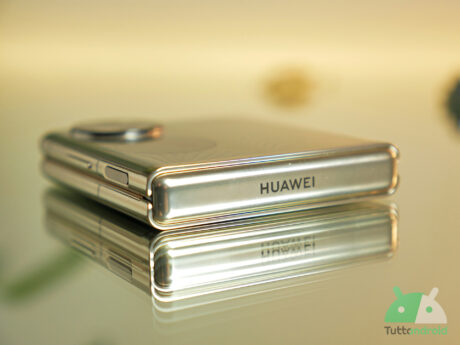 Huawei p50 pocket 