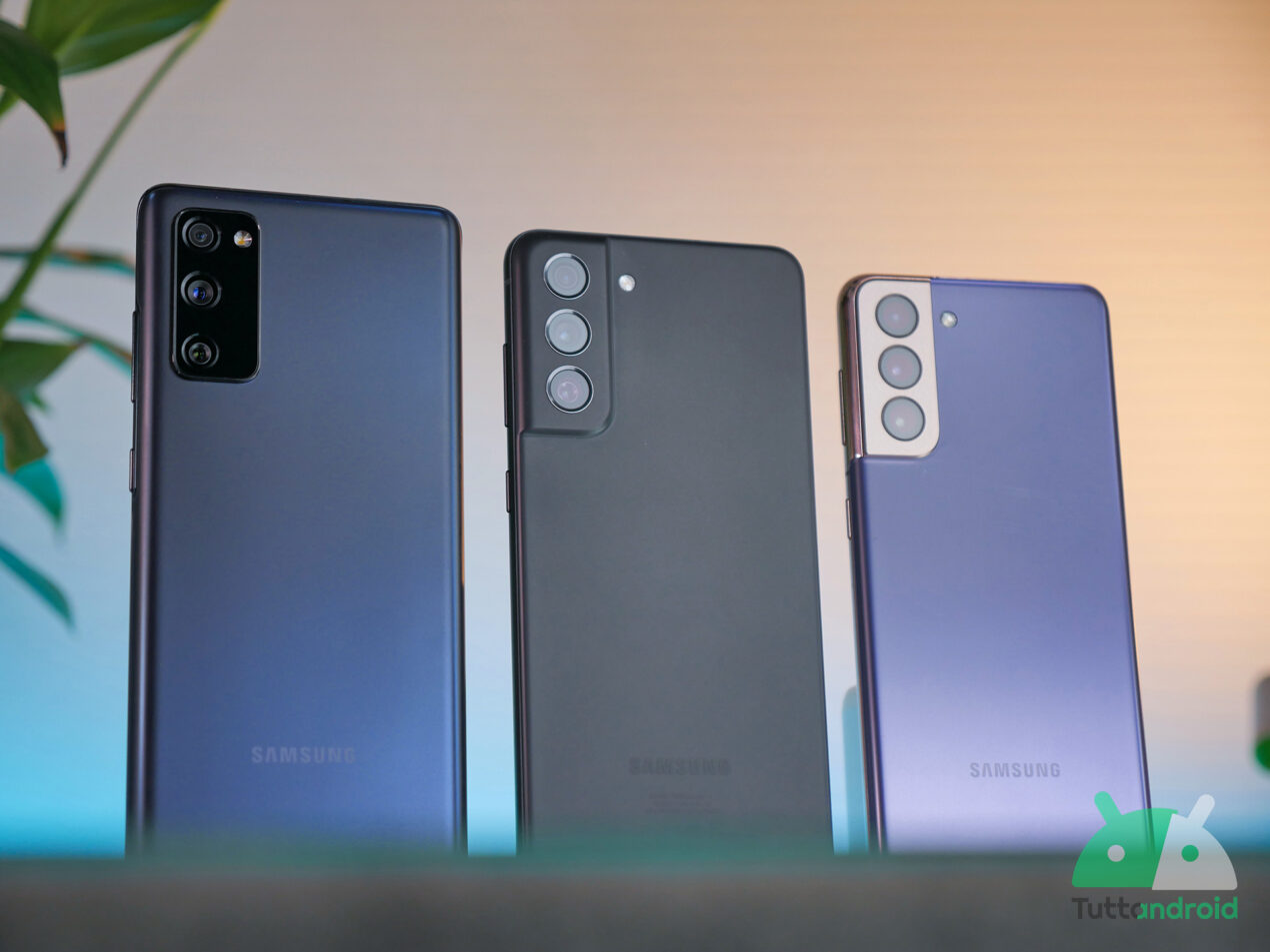 Samsung annuncia la One UI 4.1 per tutti questi smartphone: ecco i modelli
