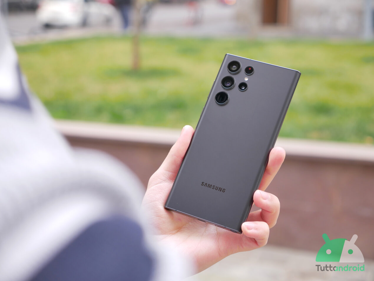 Non tutti i Samsung Galaxy S22 Ultra garantiscono la stessa qualità fotografica