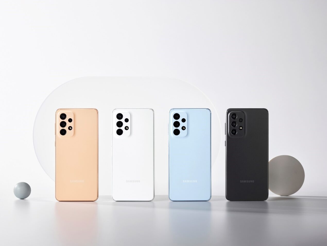 Questo smartphone Samsung è in offerta su Amazon ad un prezzo molto interessante