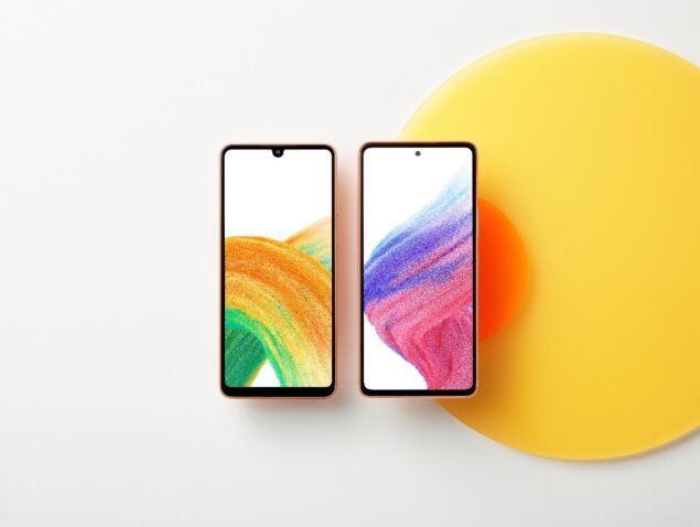 Samsung Galaxy A53 5G e Galaxy A33 5G frontale