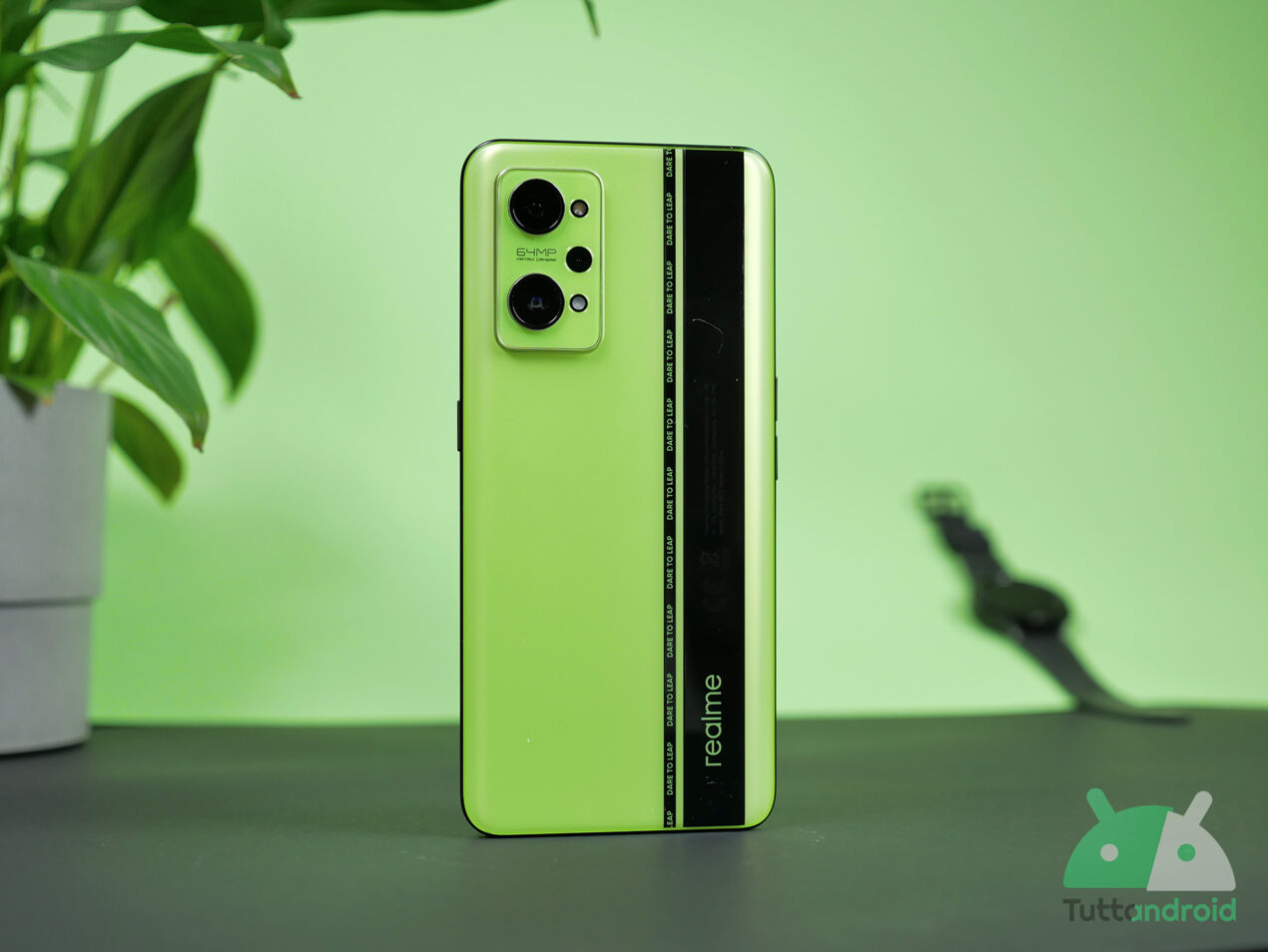Recensione Realme GT Neo 2 5G: adesso è un best buy a 280 Euro