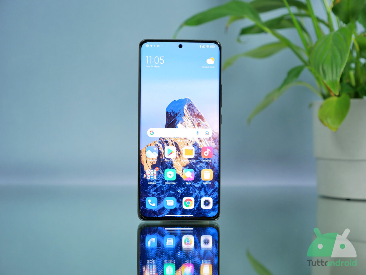 Xiaomi 12 e 12 Pro in offerta ai prezzi più bassi di sempre su Amazon