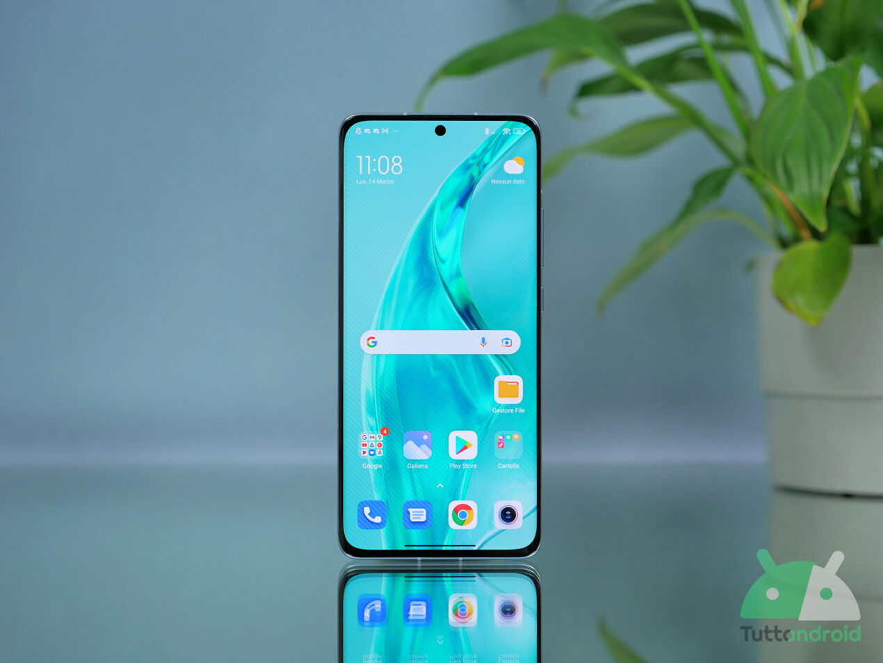 MIUI 14 per Xiaomi 12X, Android 12 per Fairphone 4 e nuove patch per Galaxy A50