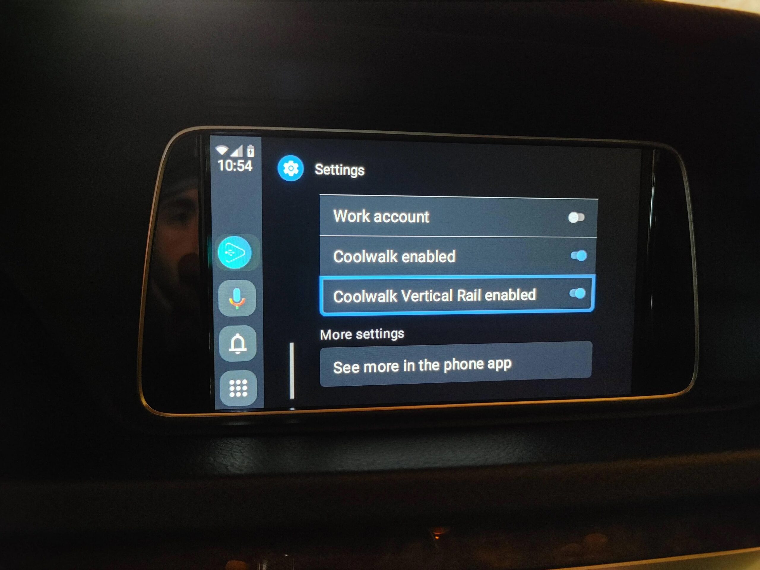 Android Auto Coolwalk Vertical Rail