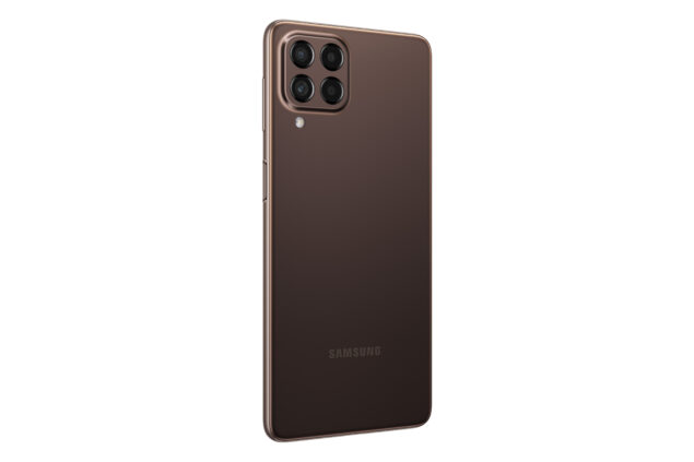 Samsung Galaxy M53 5G in colorazione marrone