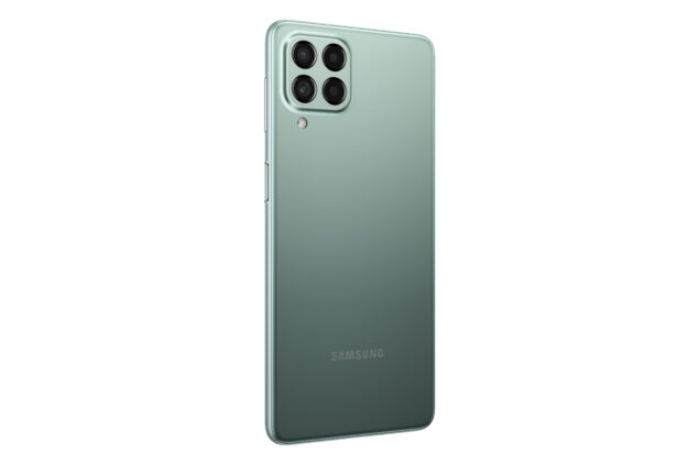 Samsung Galaxy M53 5G in colorazione verde