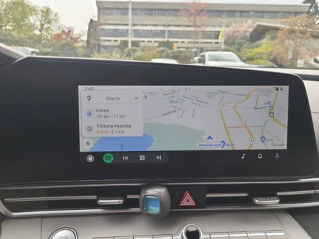Android Auto wide Hyundai Elantra