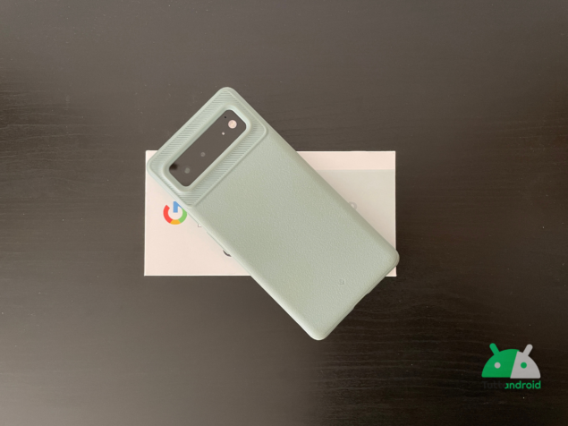 La cover Vault di Caseology per il Pixel 6