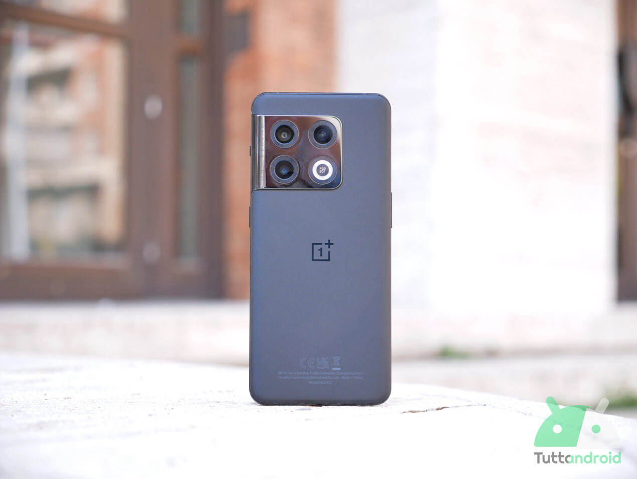 Ancora offerte sullo store OnePlus: in sconto c'è anche il OnePlus 10 Pro
