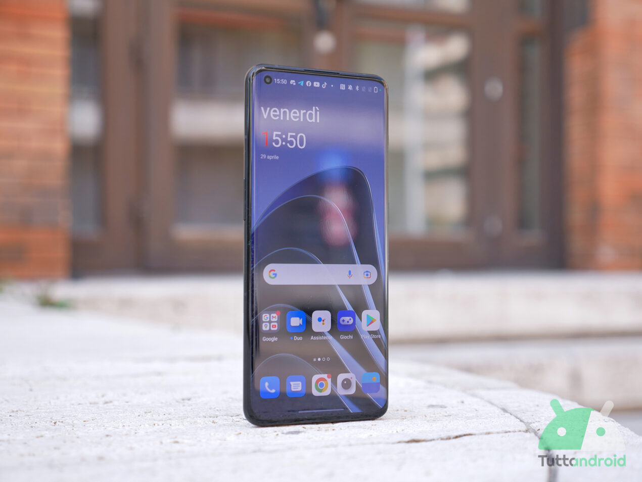 Luglio si apre con una sfilza di offerte targate OnePlus