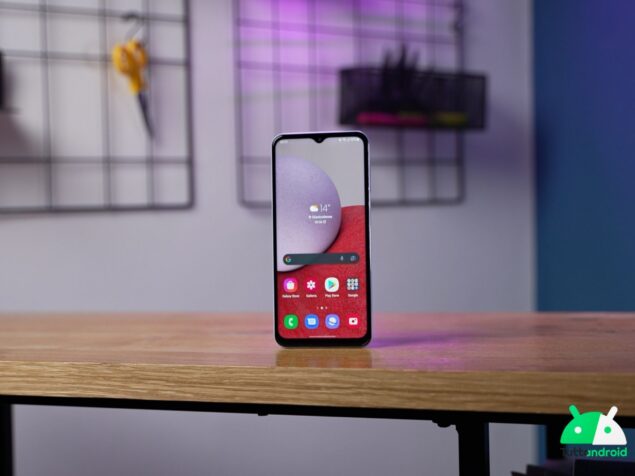 galaxy a13 schermo