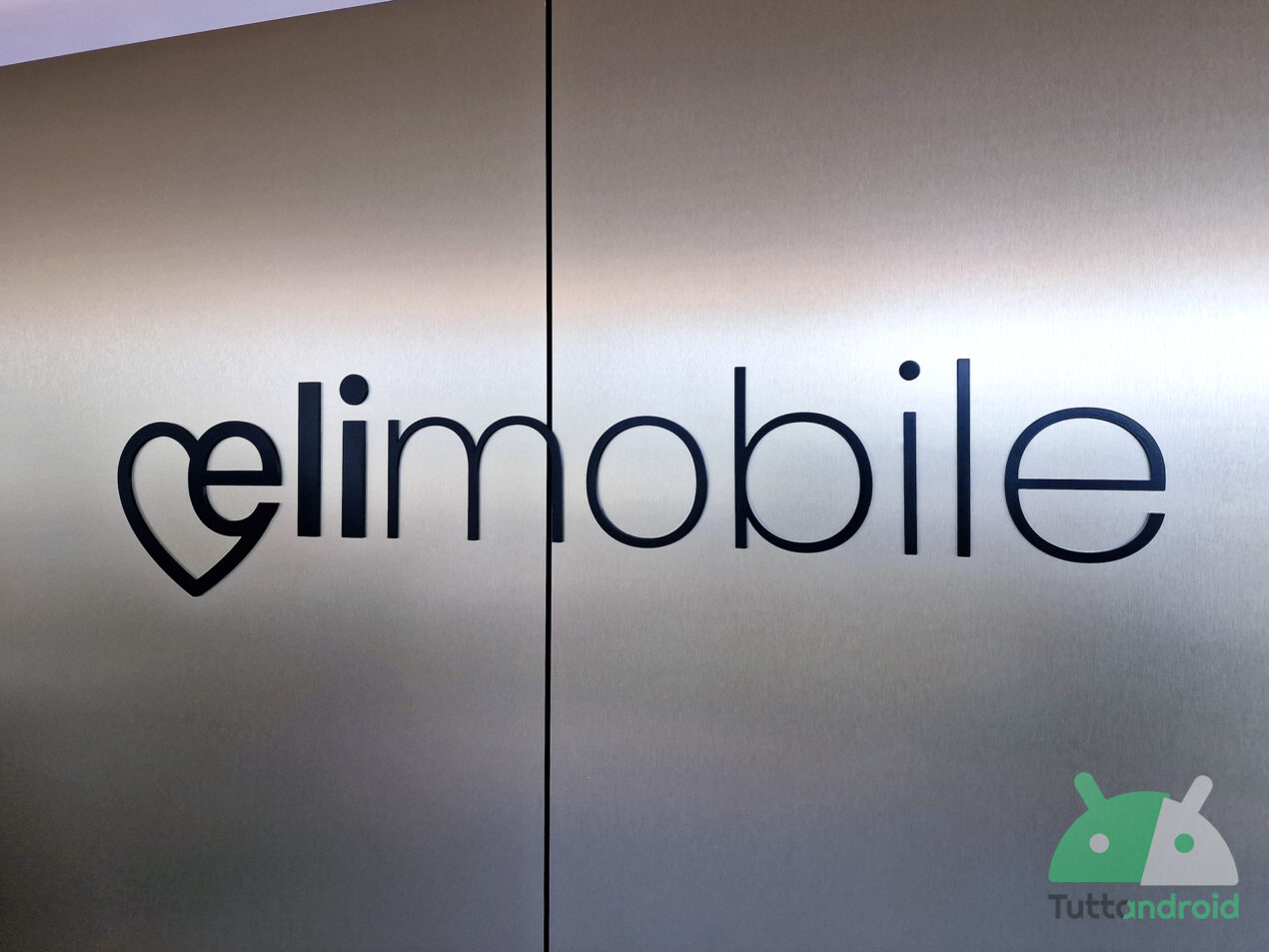 elimobile, nuova offerta con GB e minuti illimitati e accordo con Eagle Pictures