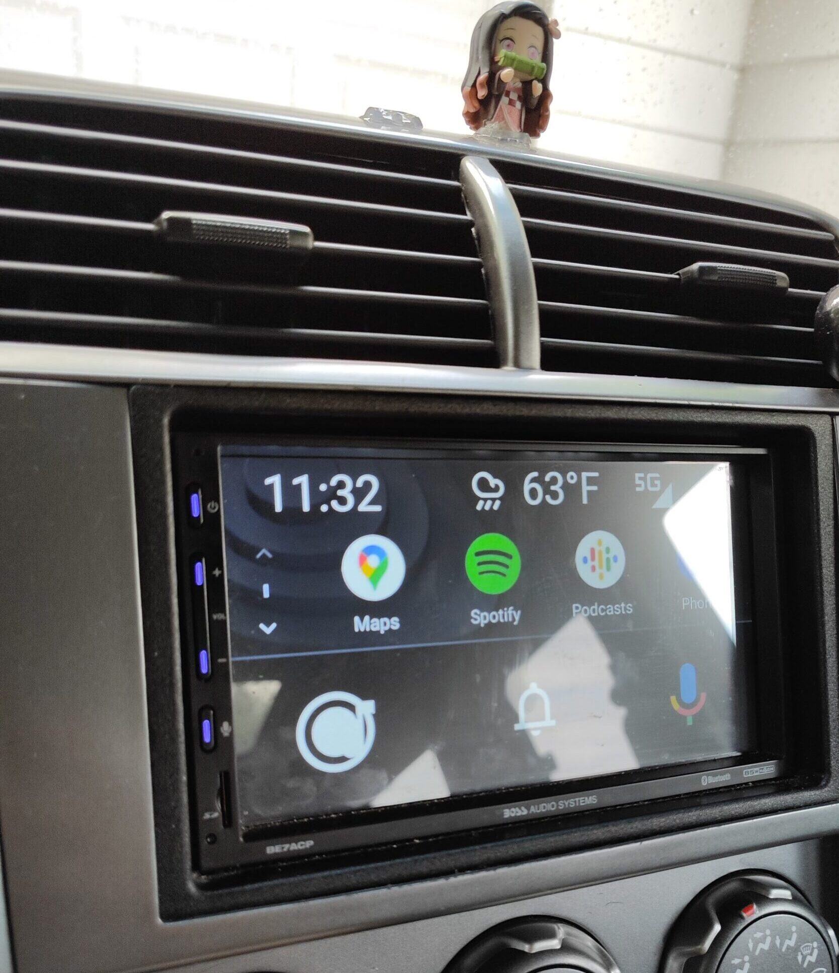 Android Auto bug gigante
