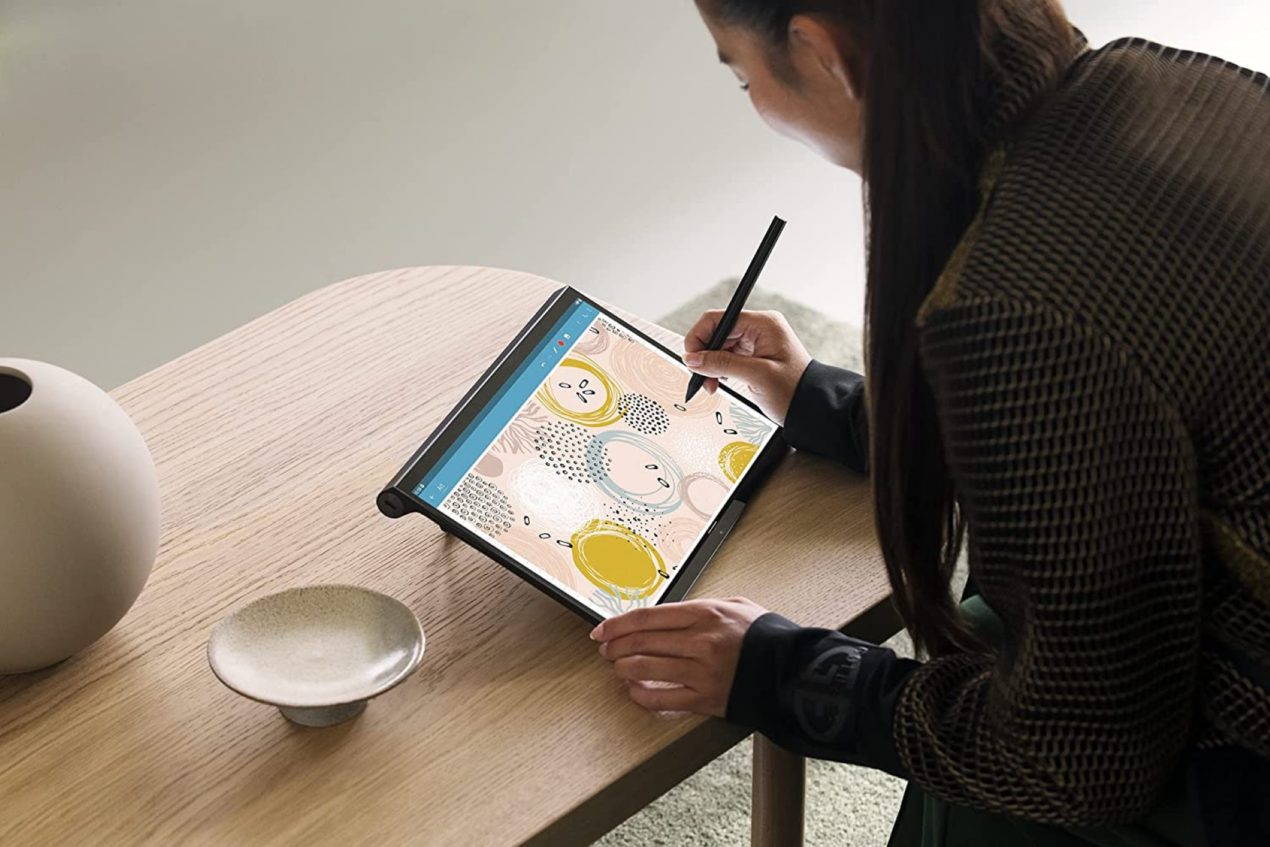 Questo tablet Lenovo è l'ideale per l'intrattenimento ed è in offerta su Amazon