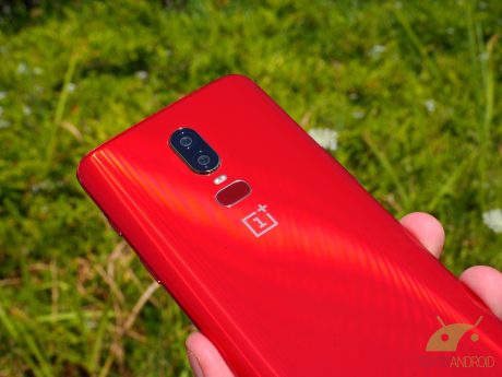 OnePlus 6 rosso red 