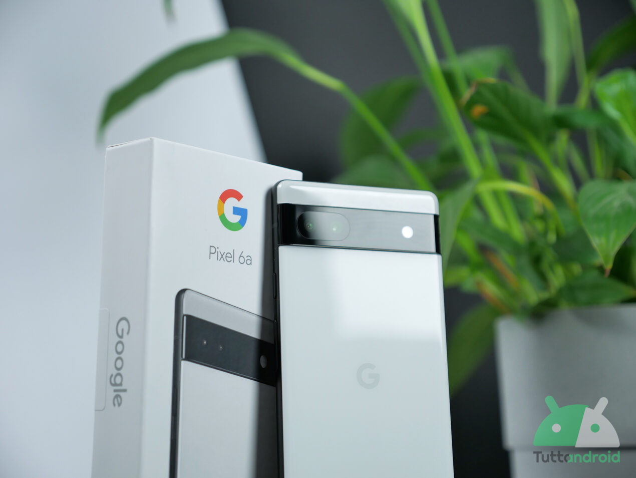 Il presunto Google Pixel Fold sarebbe ispirato a Google Pixel 7 e OPPO Find N