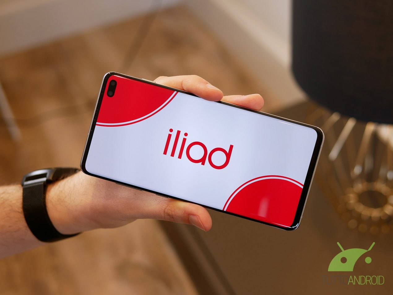 Iliad potrebbe aprire un nuovo store fisico in Italia: ecco dove