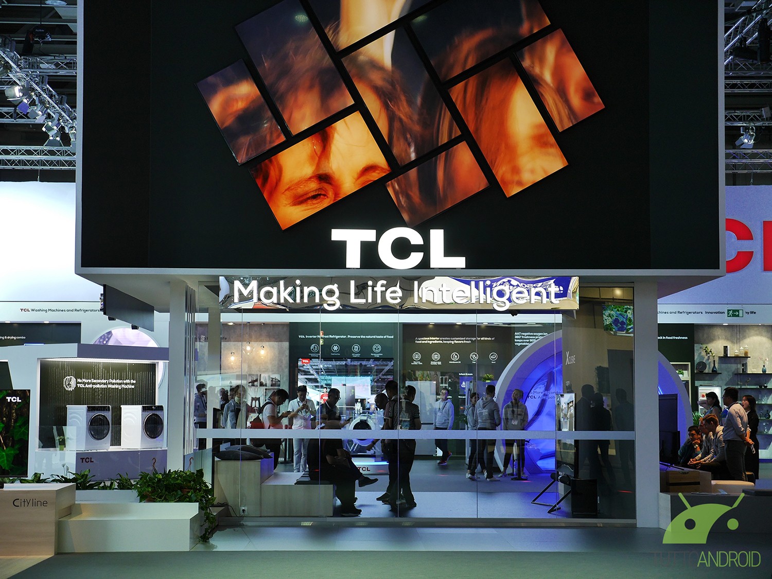 TCL apre un nuovo customer service a Bucarest per gli utenti europei