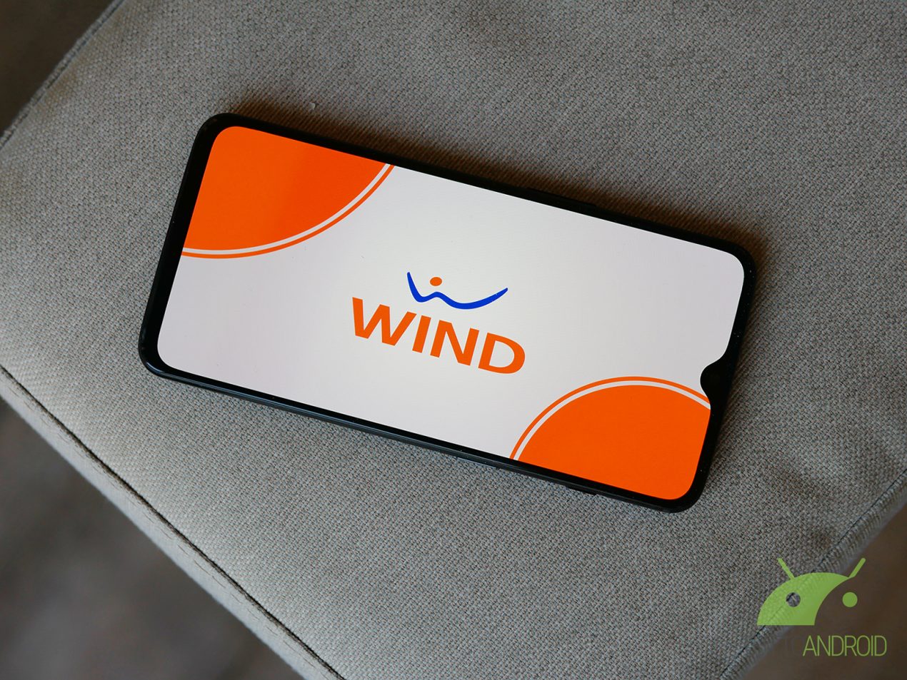 Wind tenta gli ex clienti con All Inclusive Star 50+ a 7,99 euro al mese