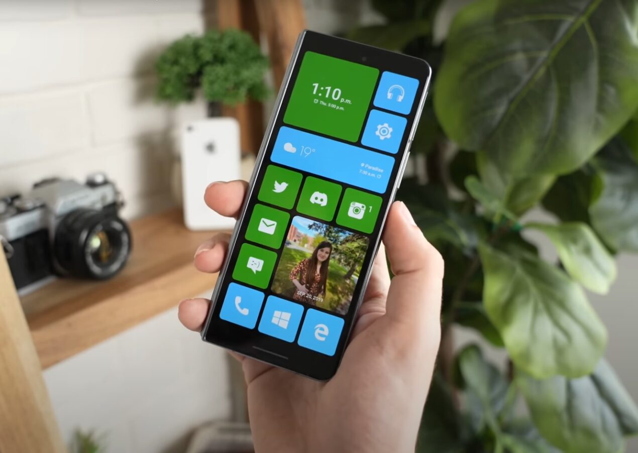 Ecco Samsung Galaxy Z Fold4 trasformato in un Windows Phone pieghevole