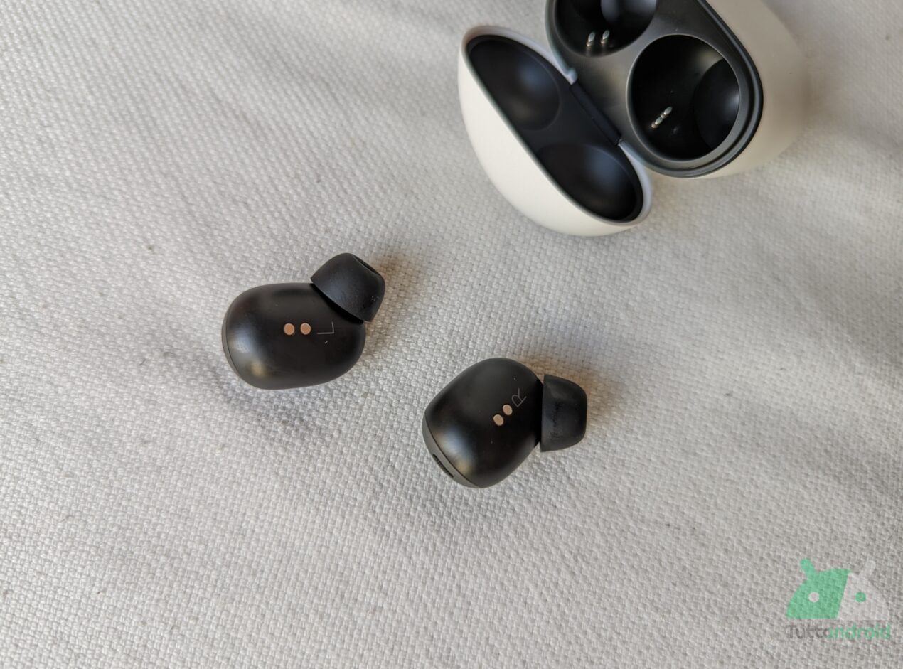 Gemini è in arrivo su tutte le cuffie Google Pixel Buds con un nuovo Hey Google