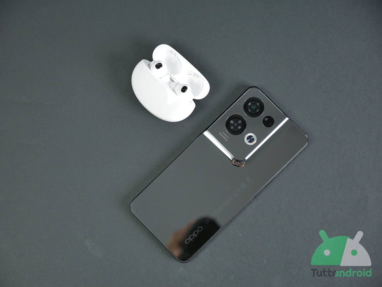 OPPO Reno8 Pro e tante altre offerte Amazon firmate Realme, Motorola e Nokia