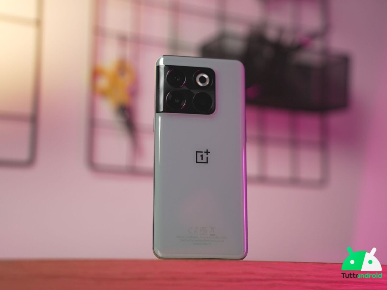 OnePlus lancia il nuovo programma trade in: un albero piantato per ogni acquisto