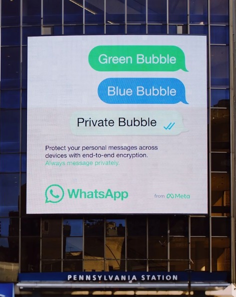 propaganda WhatsApp USA Penn Station