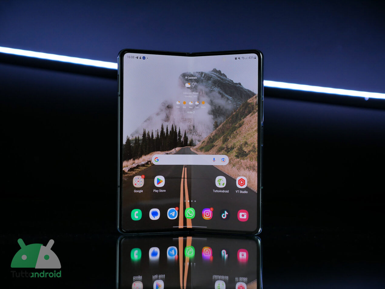 Samsung Galaxy Z Fold4 non è più proibitivo, nuovo incredibile minimo storico