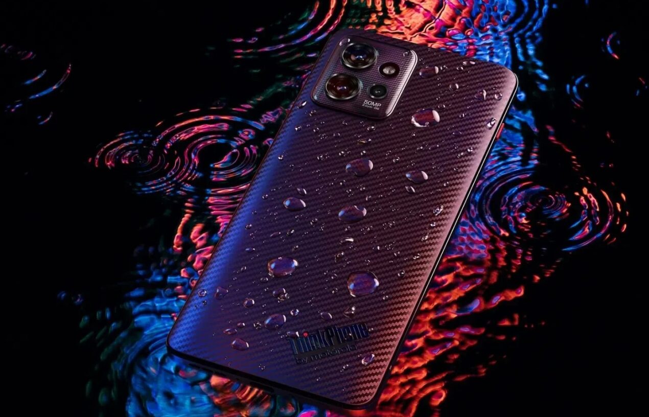 Il Motorola ThinkPhone non ha più segreti: ecco immagini e specifiche