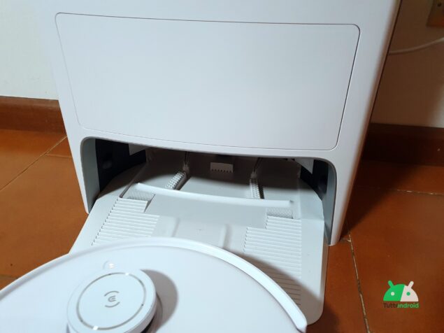 ECOVACS DEEBOT X1E OMNI