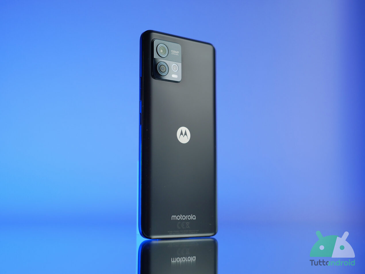 Che prezzone per Motorola Moto G72, in super offerta nella versione 8-128 GB