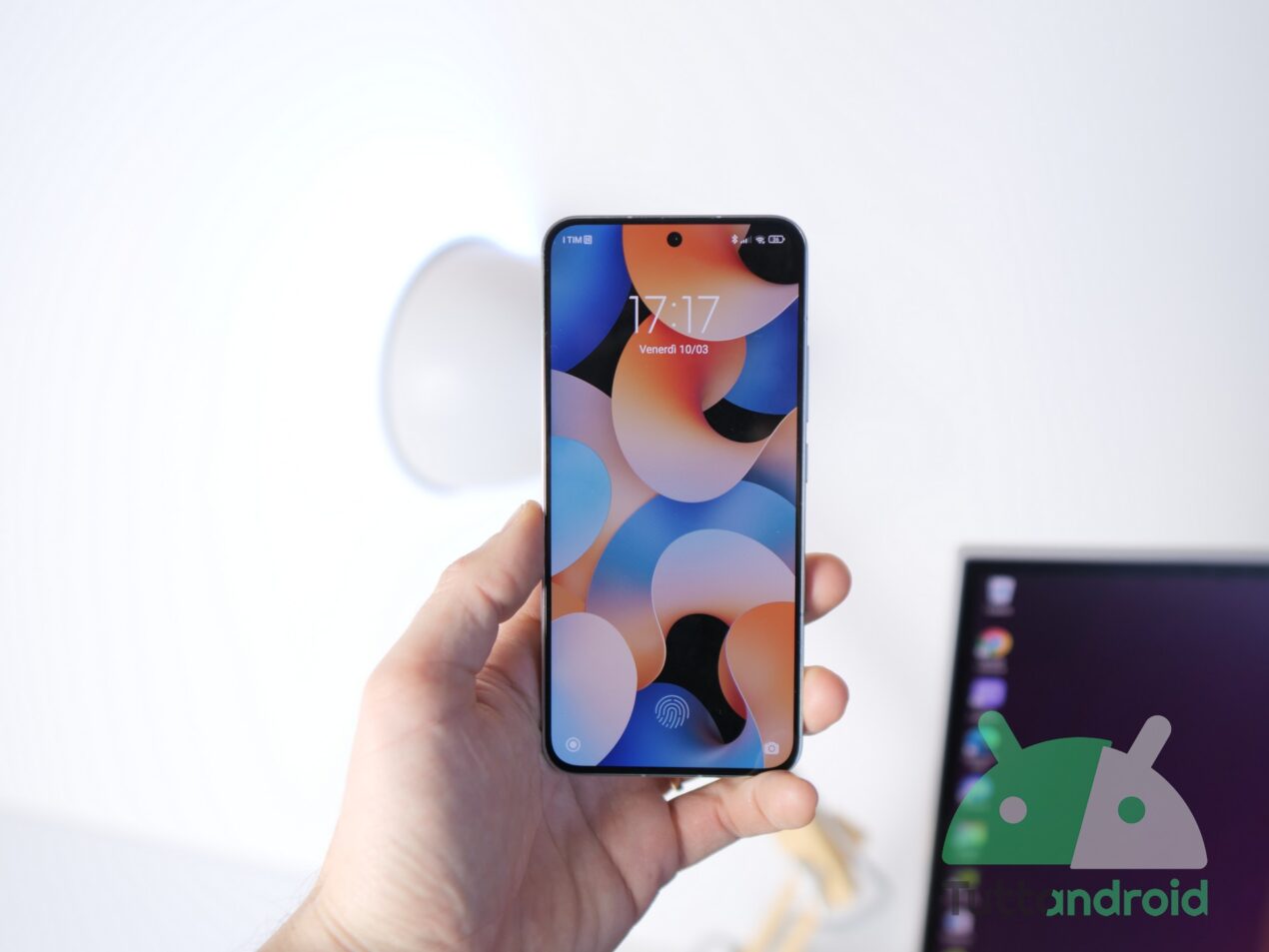 Xiaomi 13 delude sul mercato e potrebbe essere l'ultimo compatto