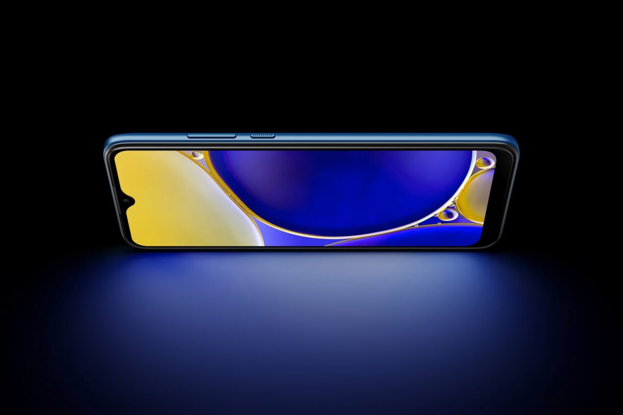 HTC insiste sugli smartphone entry level con il nuovo Wildfire E2 Play