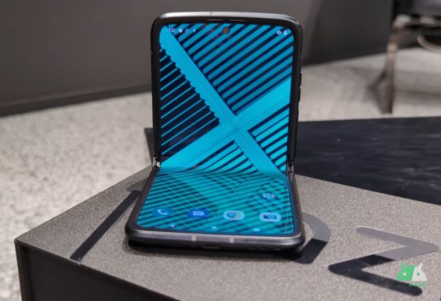 Motorola Razr 2022