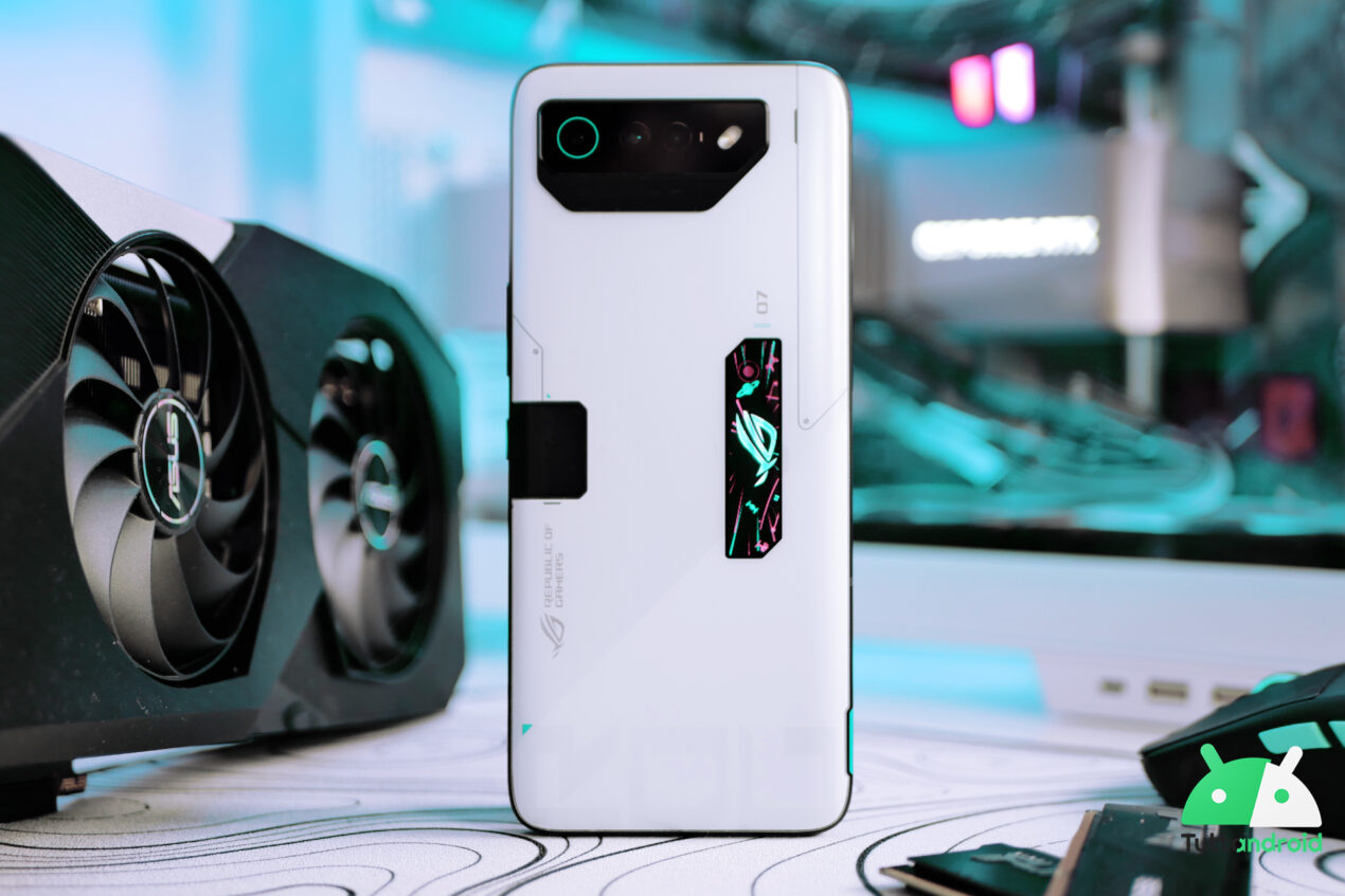 ROG Phone 8 sta arrivando, e ASUS festeggia con le offerte del ROG Festival