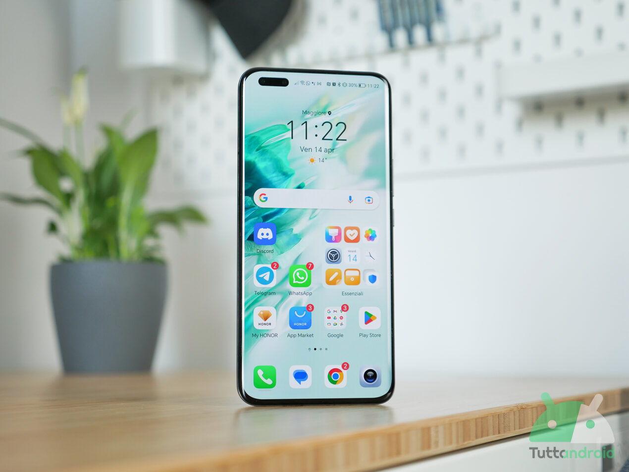 Quasi 400 euro di sconto per HONOR Magic5 Pro con questo coupon