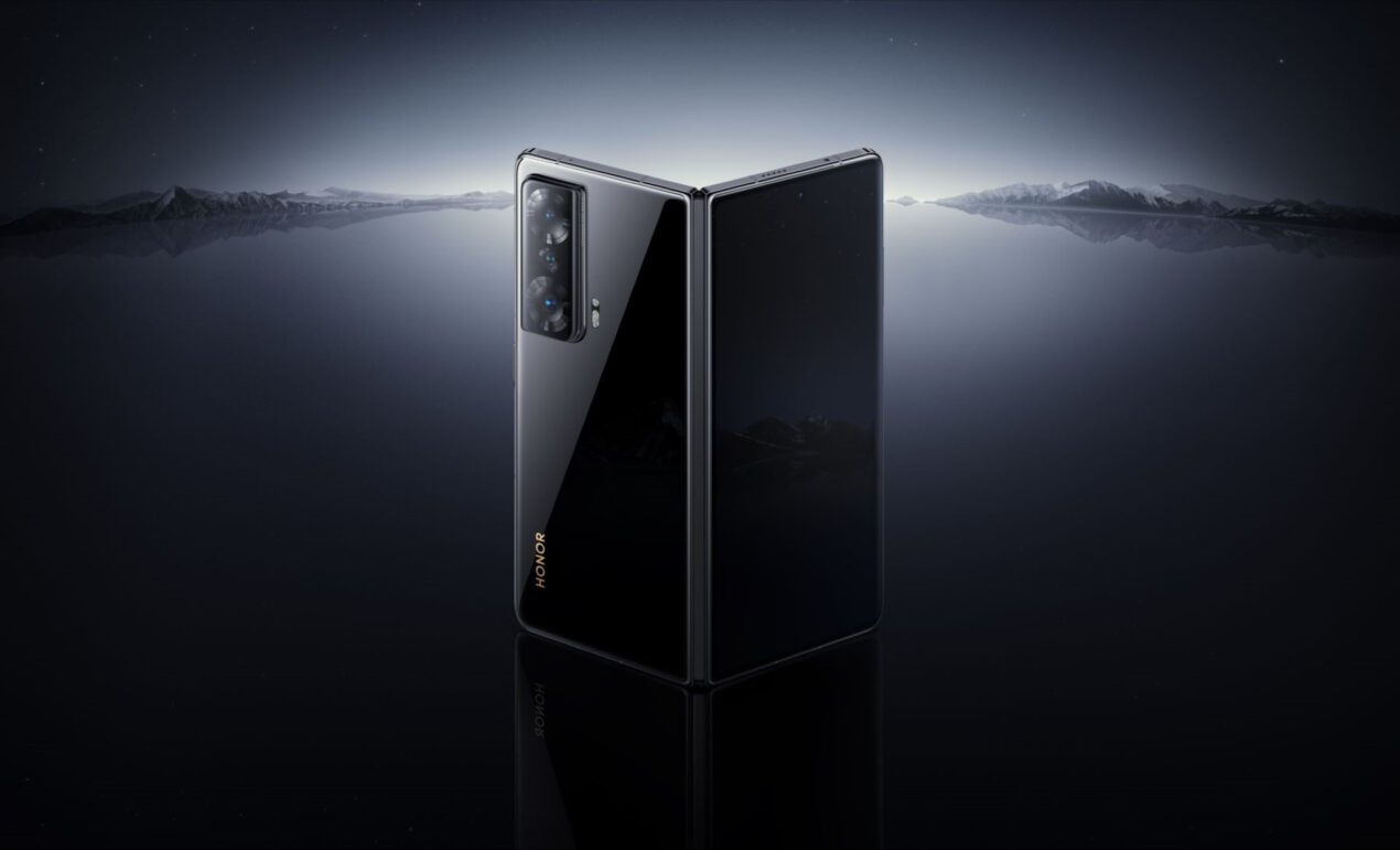 HONOR Magic Vs debutta in Italia con una generosa offerta di lancio