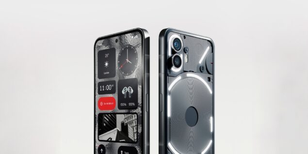 Nothing Phone (2)