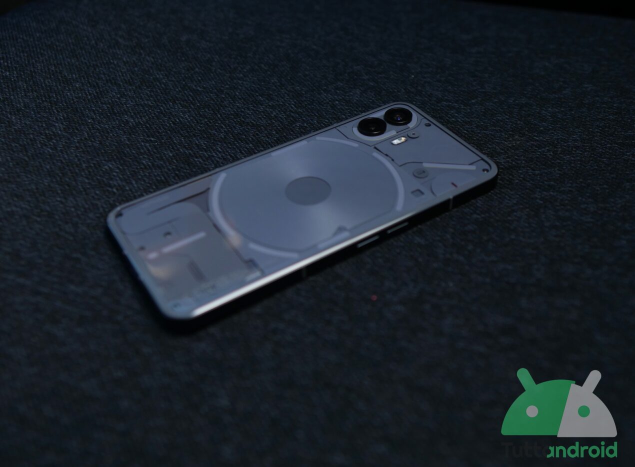 Ecco la presunta scheda tecnica di Nothing Phone (2a)