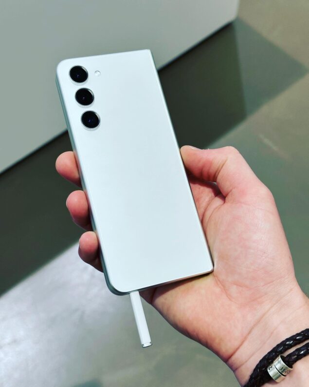 Samsung Galaxy Z Fold6 prototipo
