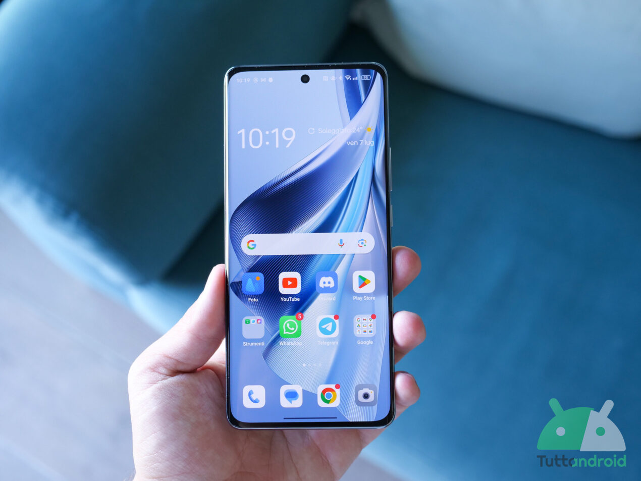 OPPO celebra l'amore con le offerte e i bundle di San Valentino